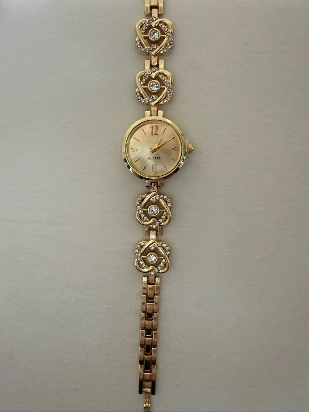 Elegant Women’s Gold Watch & Matching Rhinestone Bracelet Set